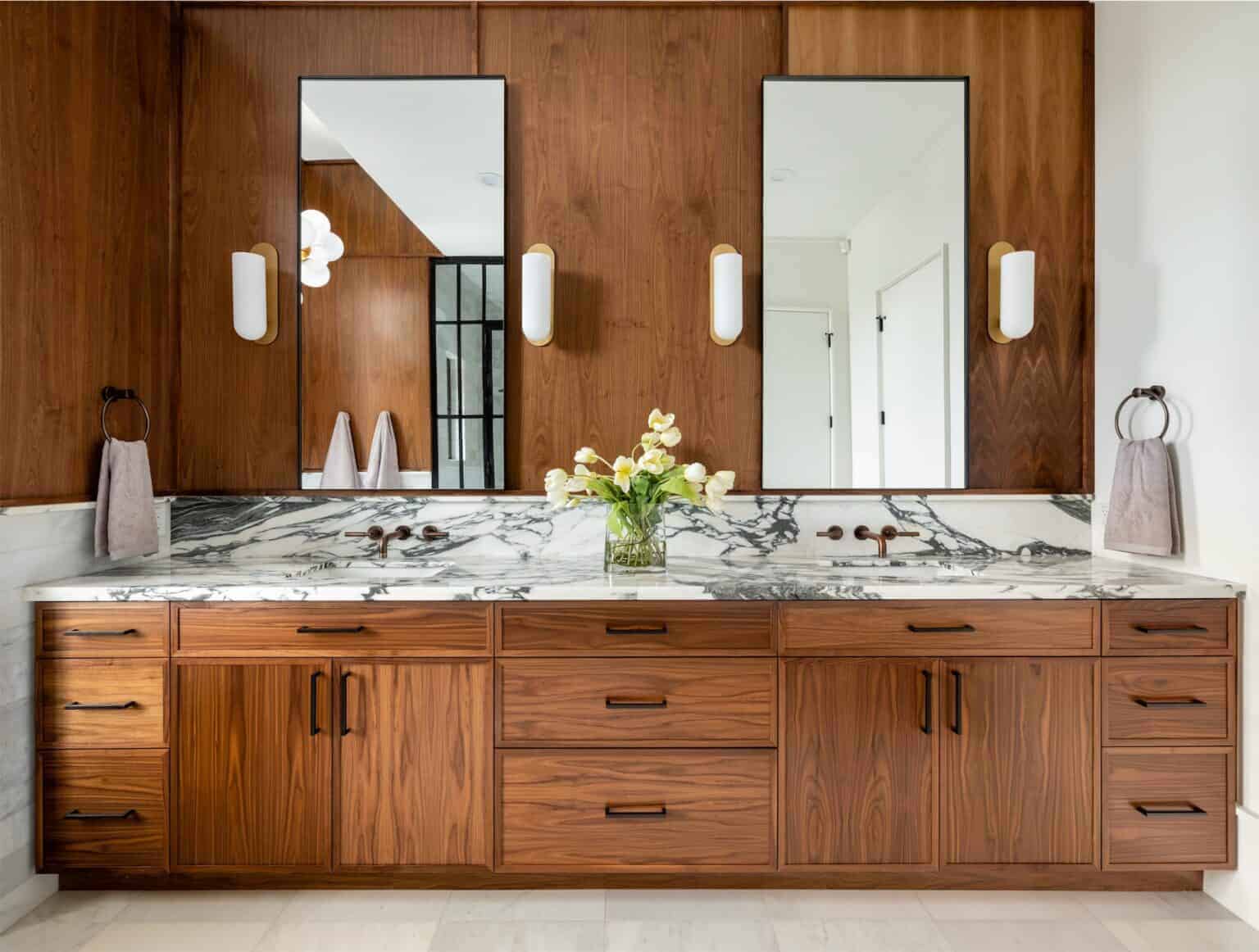 Bathroom | Austin Luxury Home Builder
